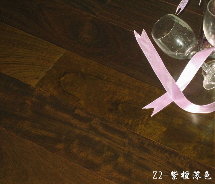 看深圳市森林家華木業(yè)有限公司如何做好運動木地板的維護保養(yǎng)